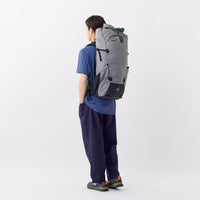 モデル:175cm カラー:ライトグレー