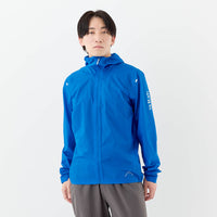 モデル 181cm 着用サイズ:L 着用カラー:ブルー