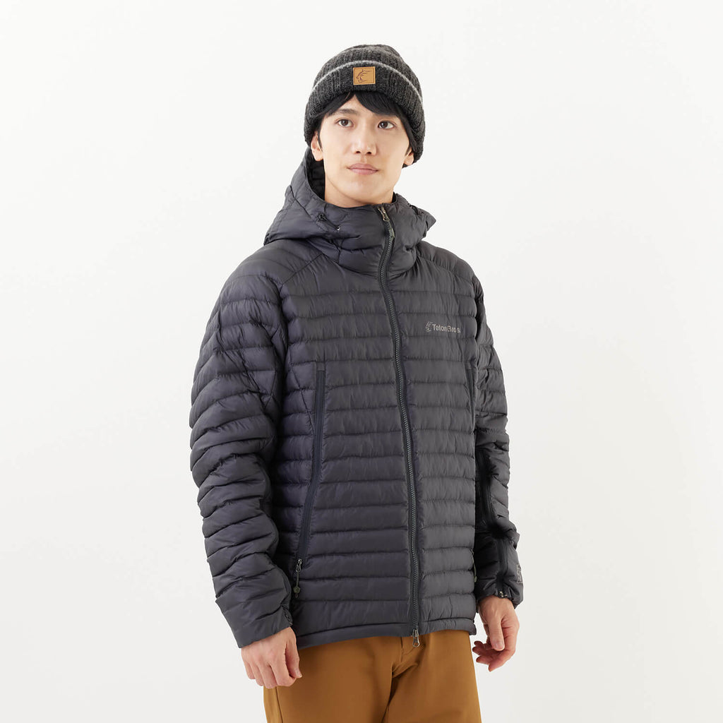 モデル 183cm 着用サイズ:M 着用カラー:ダークグレー