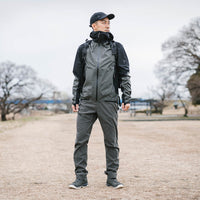 PeakPerformance(ピークパフォーマンス)/パックジャケット/ブラック×カーキ/MENS