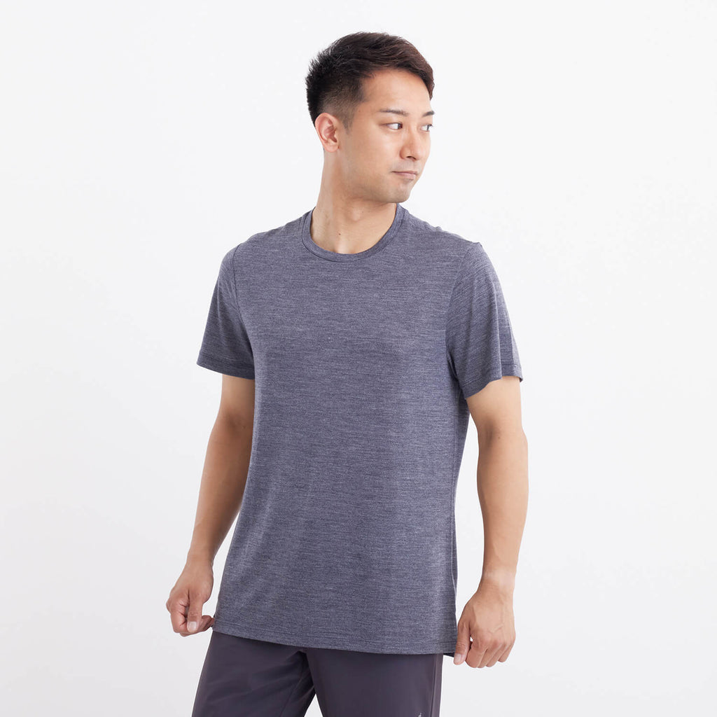 モデル 178cm　着用サイズ：M　着用カラー： ネイビー