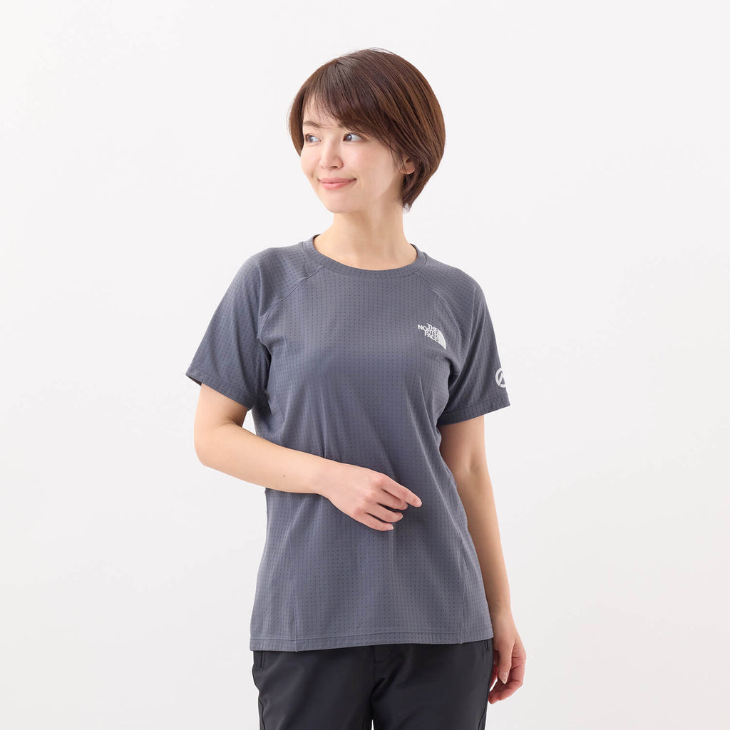 モデル 162cm　着用サイズ：WM　※販売商品とはカラーが異なります