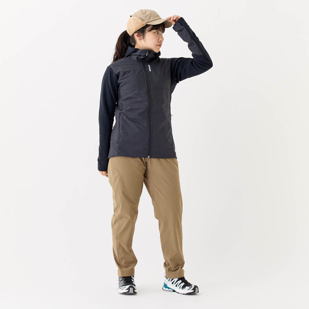 モデル 157cm　着用サイズ：S　着用カラー：ブラック