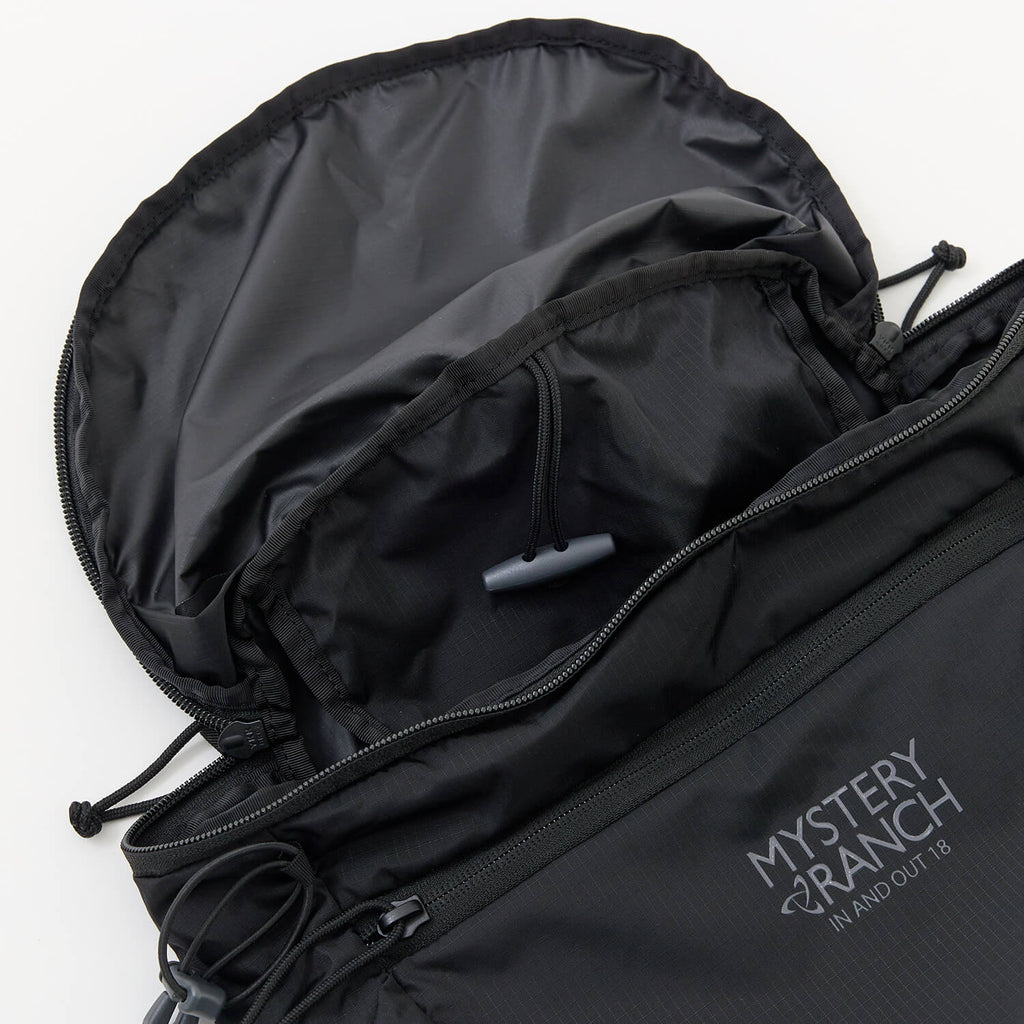 MYSTERY RANCH（ミステリーランチ）/インアンドアウト18/UNISEX