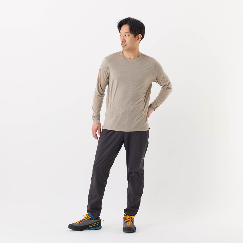 モデル 178cm　着用サイズ：M　着用カラー：ブラック