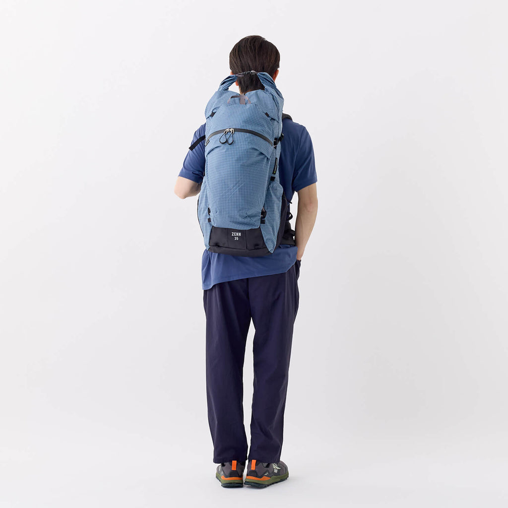 モデル：175cm　カラー：ブルー