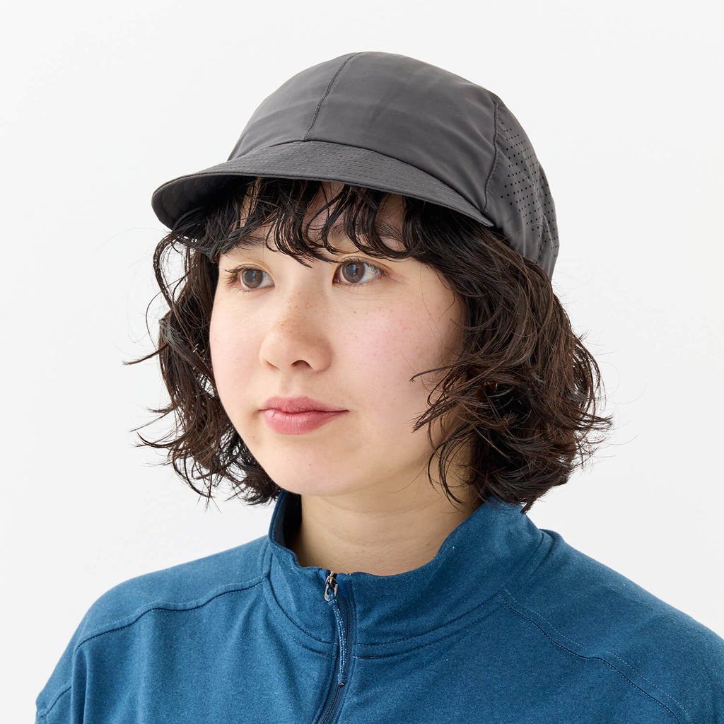 カラー：グレー