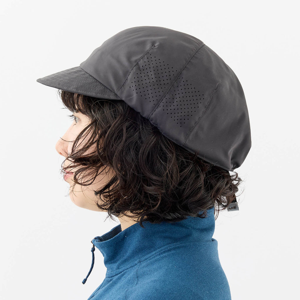 カラー：グレー