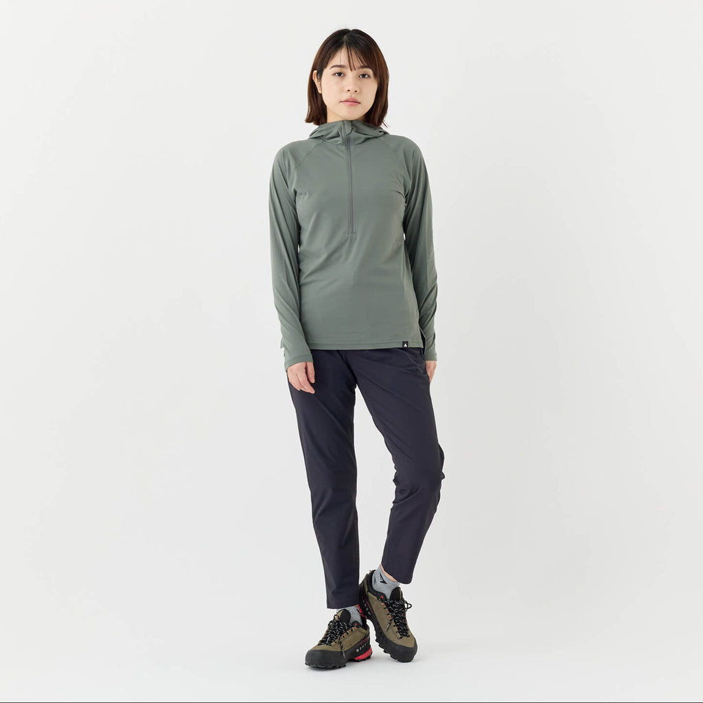 モデル 163cm　着用サイズ：XS　着用カラー：カーキ