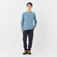 モデル 175cm　着用サイズ：M　着用カラー：アッシュブルー