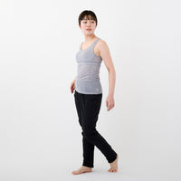 モデル 157cm　着用サイズ：M　着用カラー：しろがね