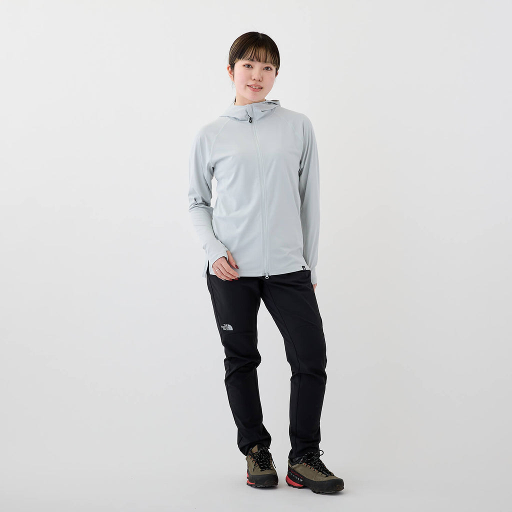 モデル 157cm　着用サイズ：XS　着用カラー：ライトグレー