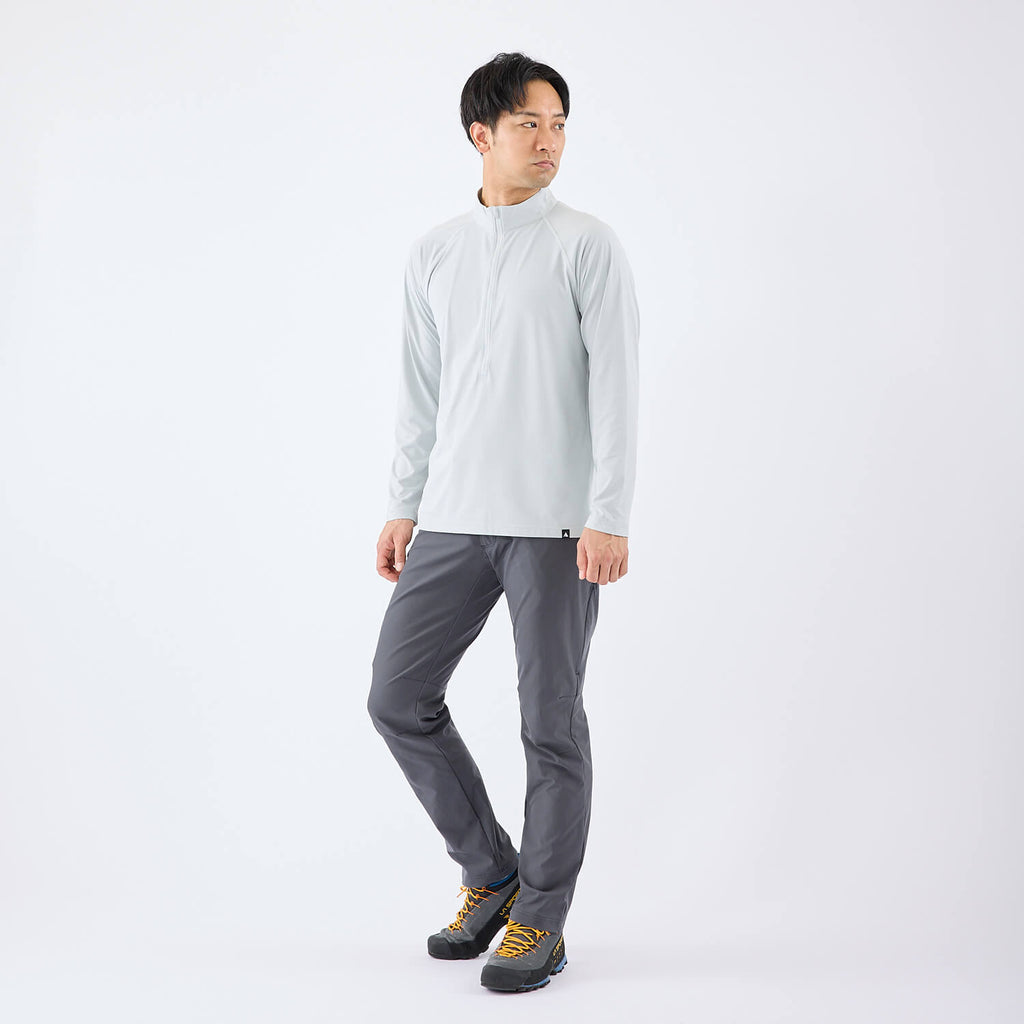 モデル 178cm　着用サイズ：M　着用カラー：チャコールグレー