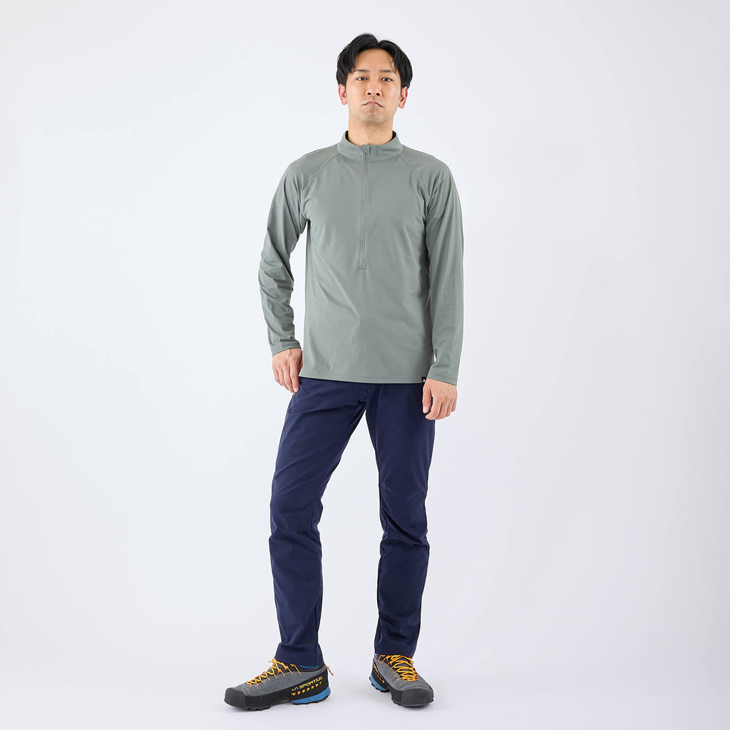 モデル 178cm　着用サイズ：M　着用カラー：ネイビー