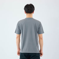 モデル 178cm　着用サイズ：M　着用カラー：グレー