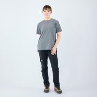 モデル 157cm　着用サイズ：XS　着用カラー：グレー