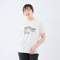 モデル 157cm　着用サイズ：XS　着用カラー：ホワイト