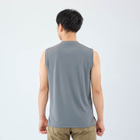 モデル 178cm　着用サイズ：M　着用カラー：グレー