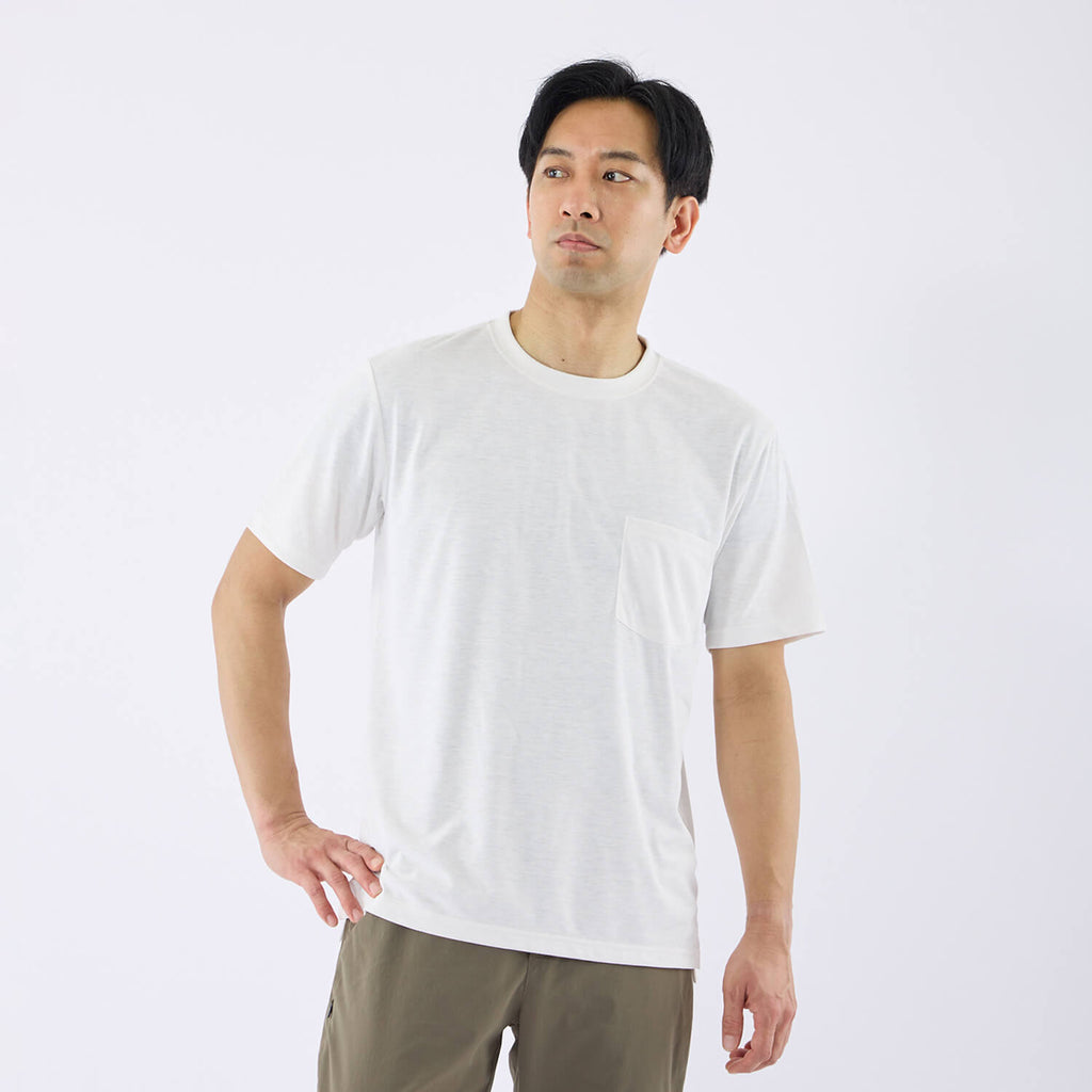 モデル 178cm　着用サイズ：L　着用カラー：ホワイト
