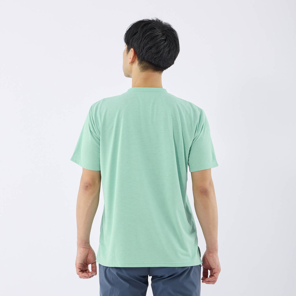 モデル 178cm　着用サイズ：L　着用カラー：ライトグリーン