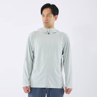 モデル 178cm　着用サイズ：L　着用カラー：ライトグレー