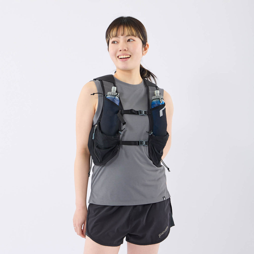 モデル 157cm　着用カラー：ブラック