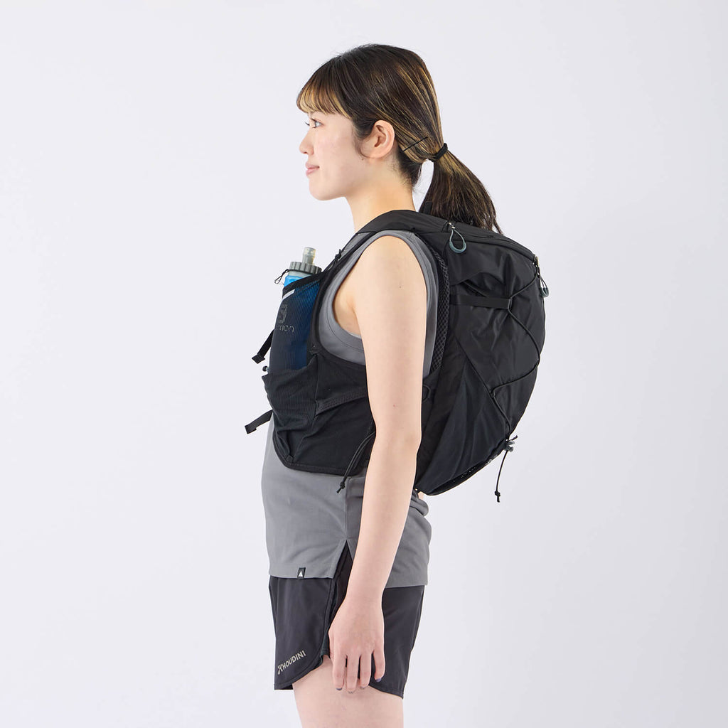 モデル 157cm　着用カラー：ブラック