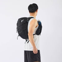 モデル 178cm　着用カラー：ブラック