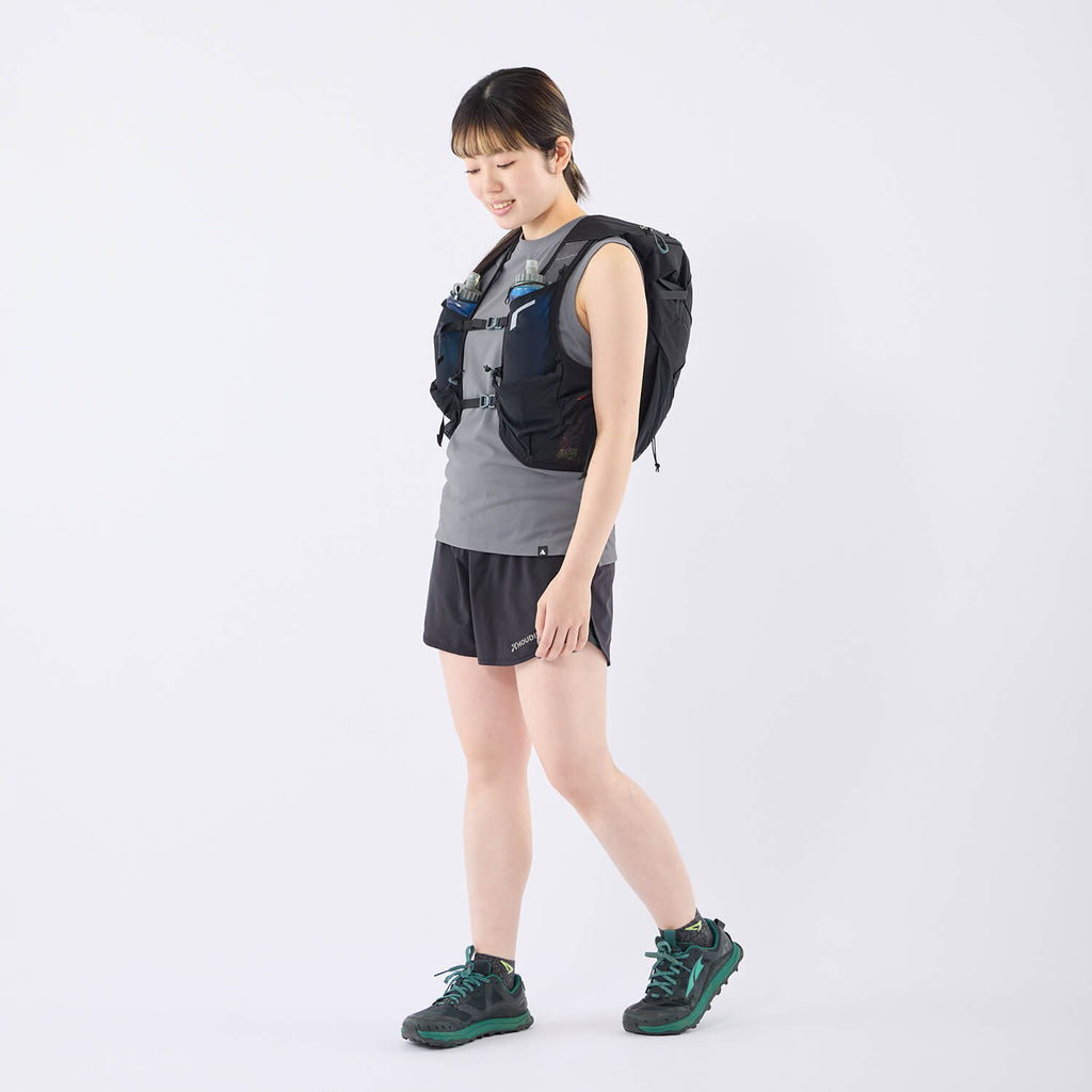 モデル 157cm　着用カラー：ブラック