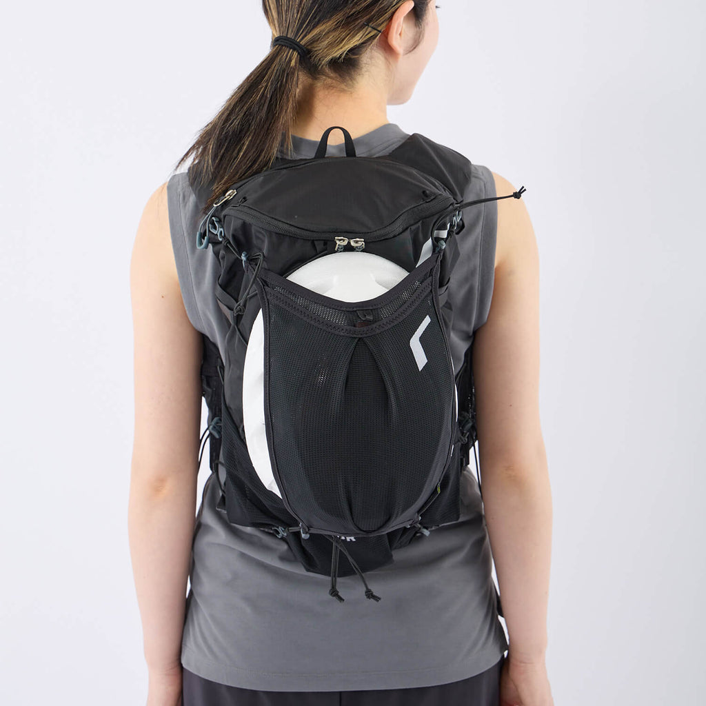 モデル 157cm　着用カラー：ブラック