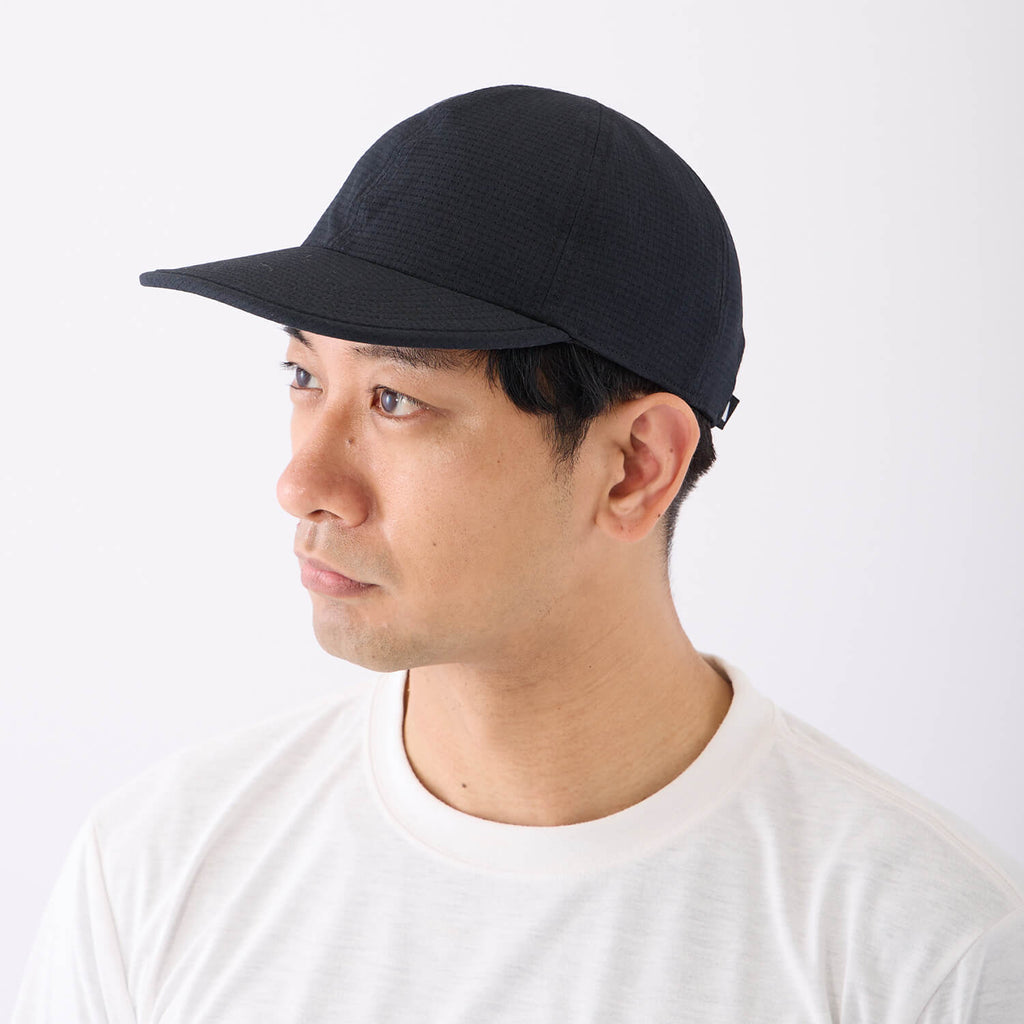 着用カラー：ブラック