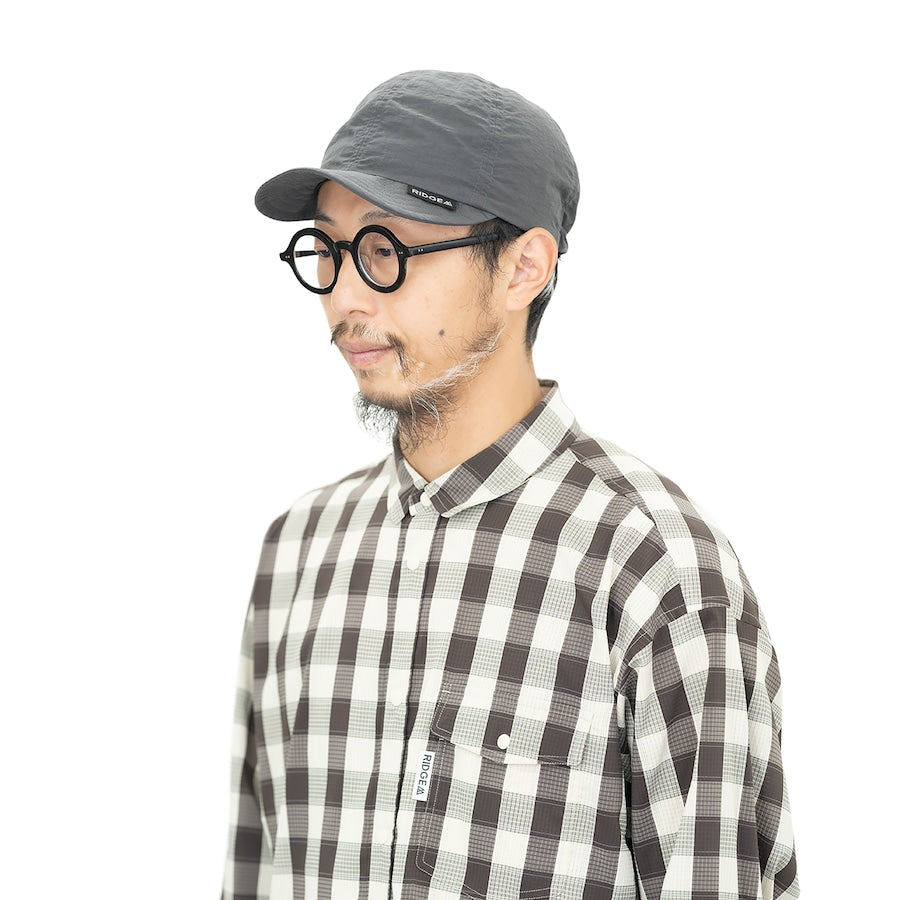 カラー：グレー