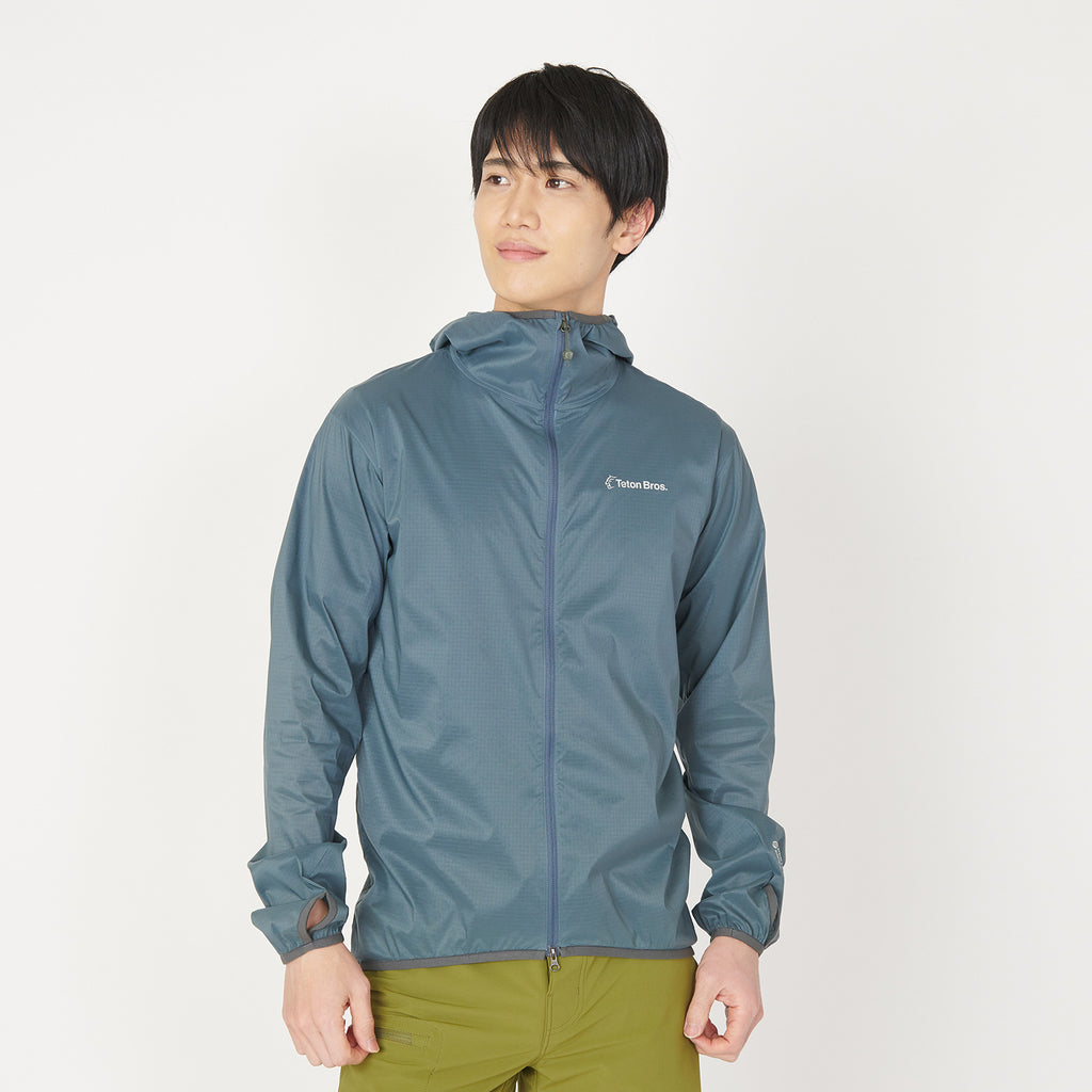 モデル 183cm　着用サイズ：M　着用カラー：ブルーグレー