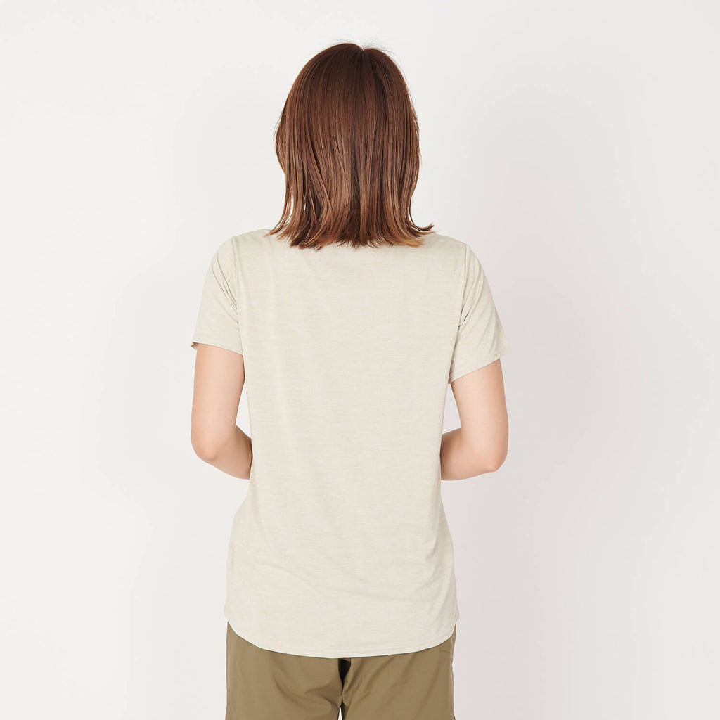モデル 162cm　着用サイズ：S　着用カラー：ベージュ