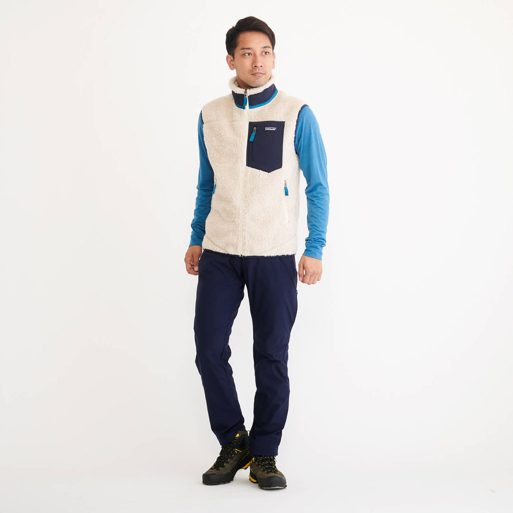 モデル 178cm　着用サイズ：M　着用カラー：ホワイト×ネイビー