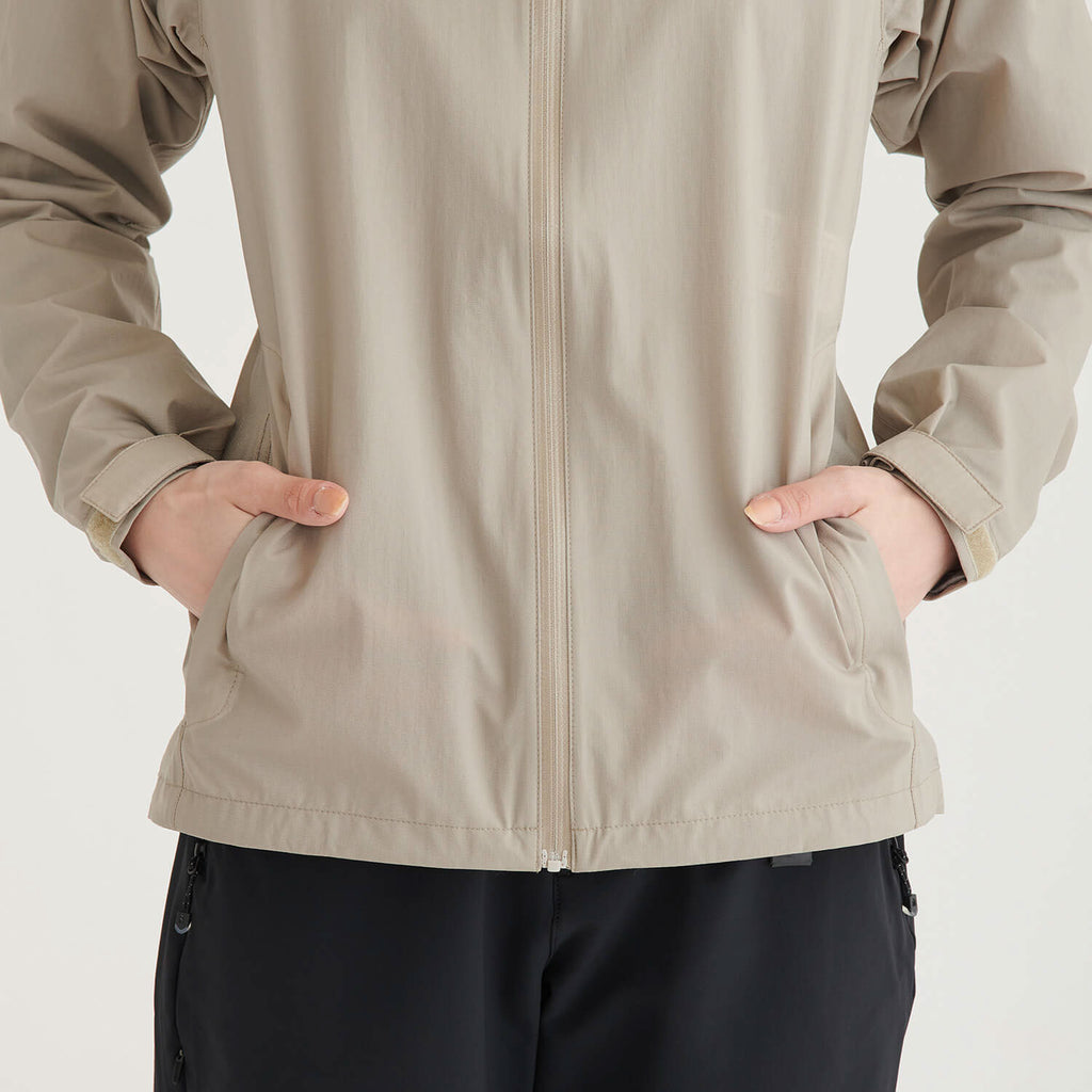 THE NORTH FACE（ザ・ノース・フェイス）/ベンチャージャケット/ベージュ/WOMENS