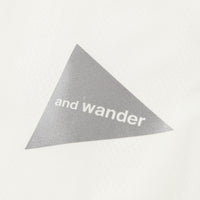 and wander（アンドワンダー）/パーテックスウィンド ロングスリーブT/ホワイト/UNISEX