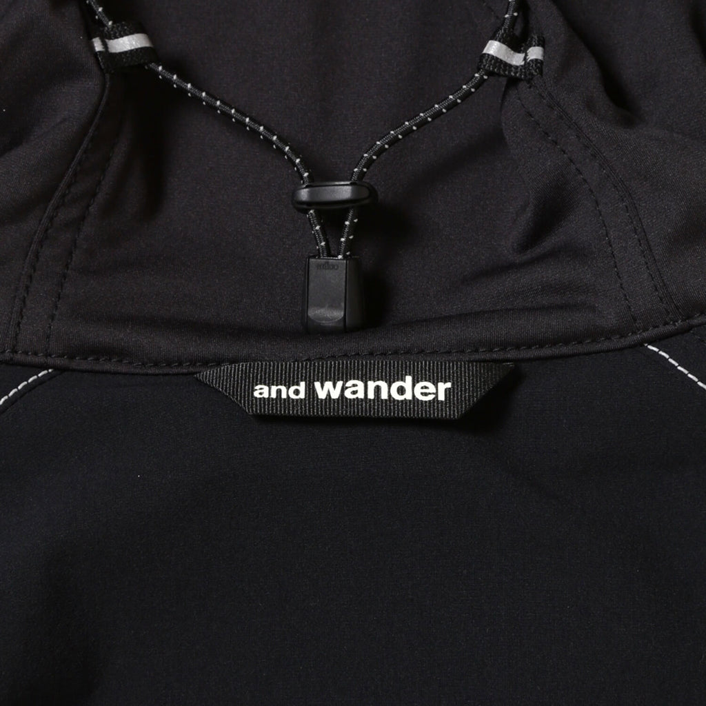 and wander（アンドワンダー）/トレックジャケット 2/ブラック/UNISEX