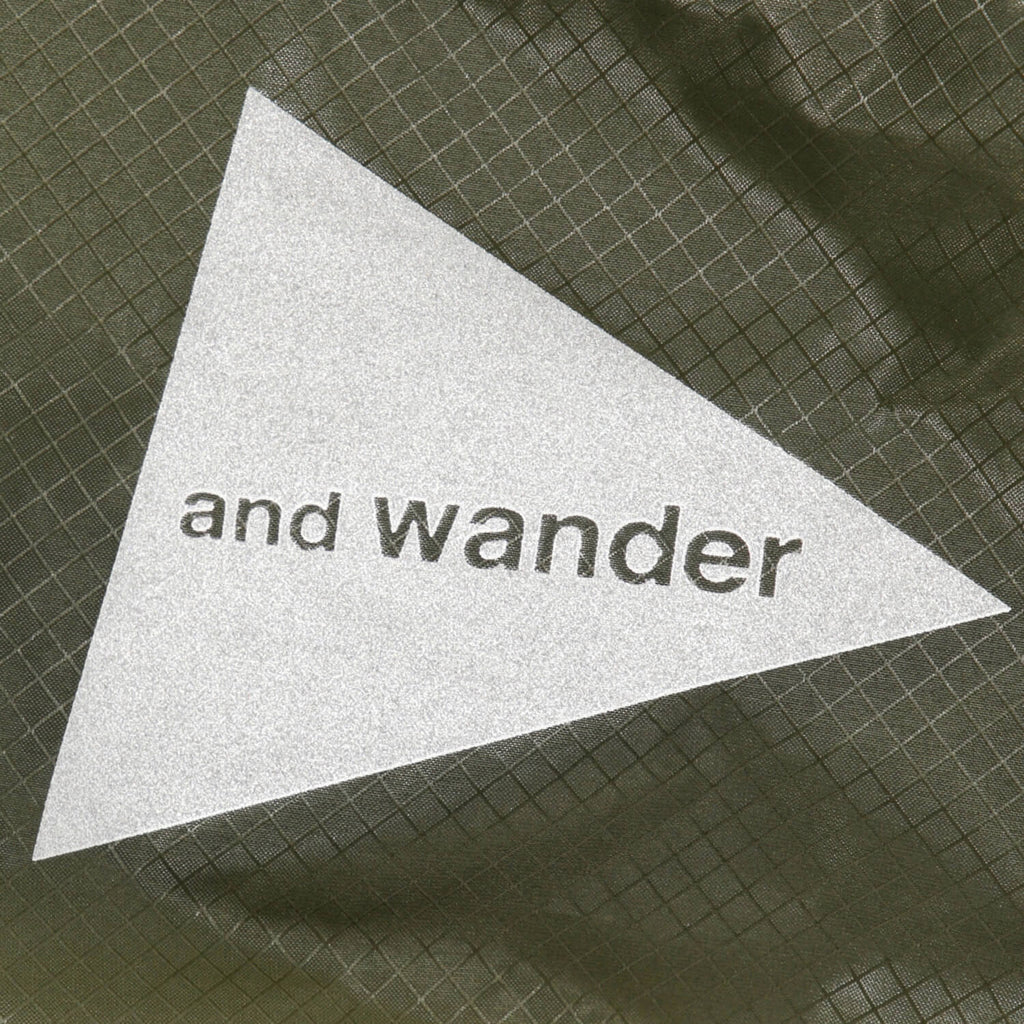 and wander（アンドワンダー）/シル スタッフサック ラージ/UNISEX