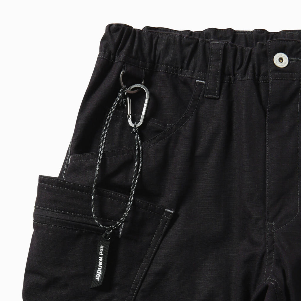 and wander（アンドワンダー）/グリップスワニー×アンドワンダー/タキビポケットパンツ/ブラック/UNISEX